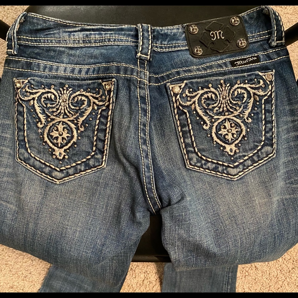 Miss Me Jeans, Bootcut, Size 27, 40” Long